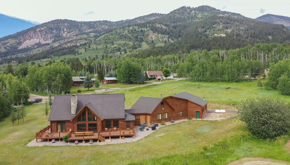 If it involves mountains, breakfast food, coffee or campfires, I’m in!