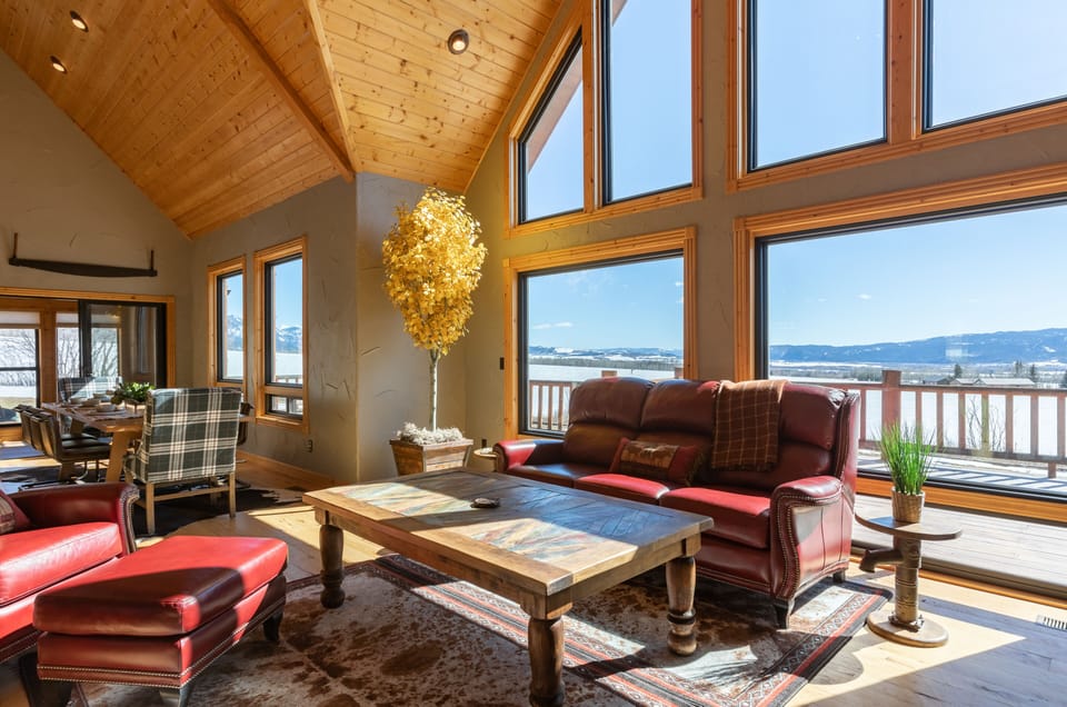 Rise and shine, with views like this to illuminate your day.