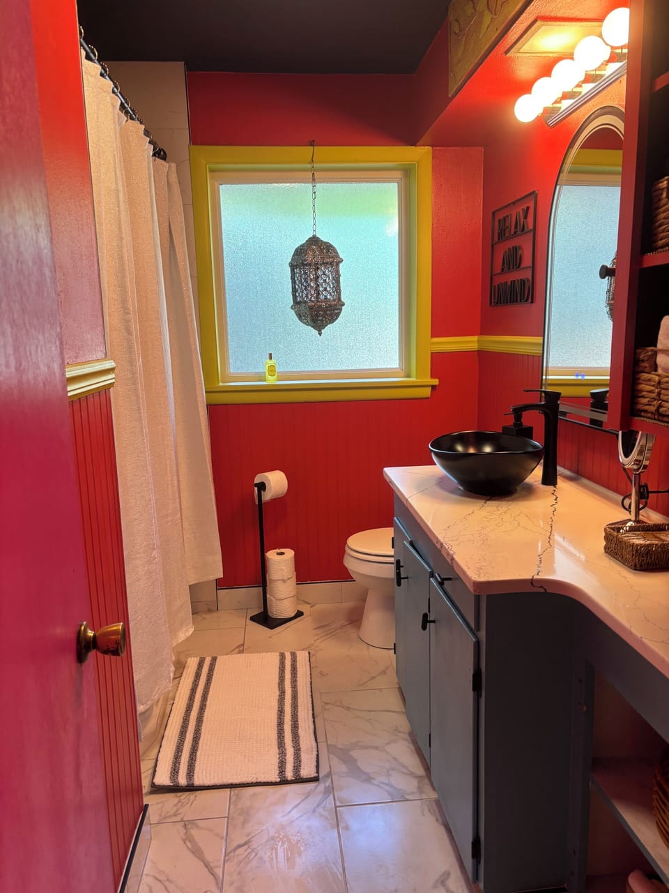 Full bathroom