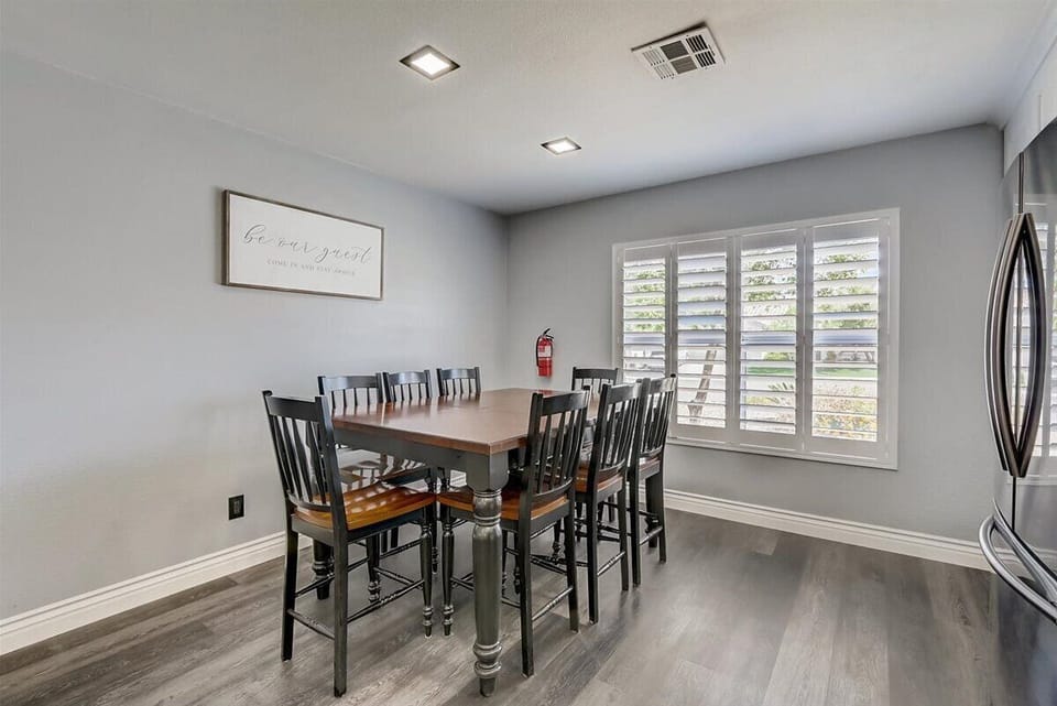 kitchen table