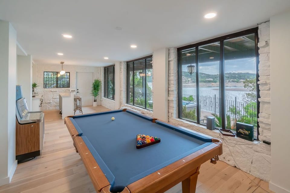 pool table