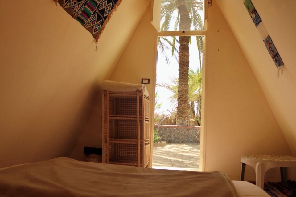 Design Tent | In-room dining