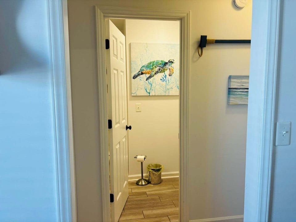 Left Side Bath