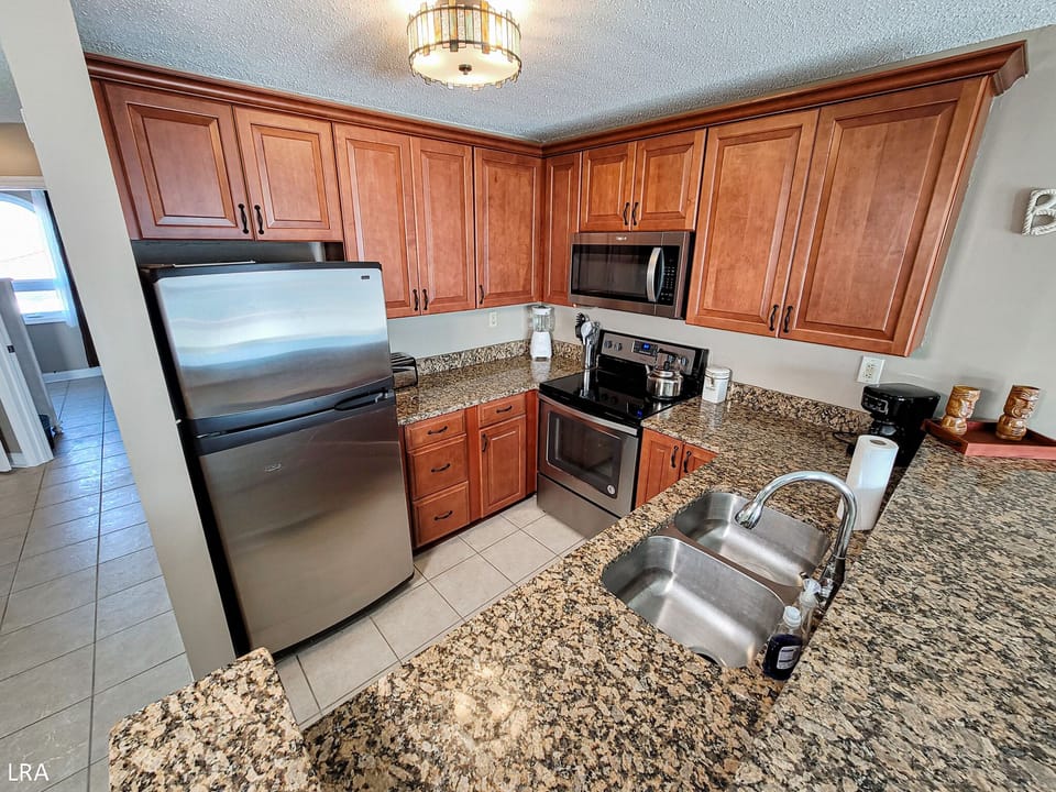 Kitchen-11