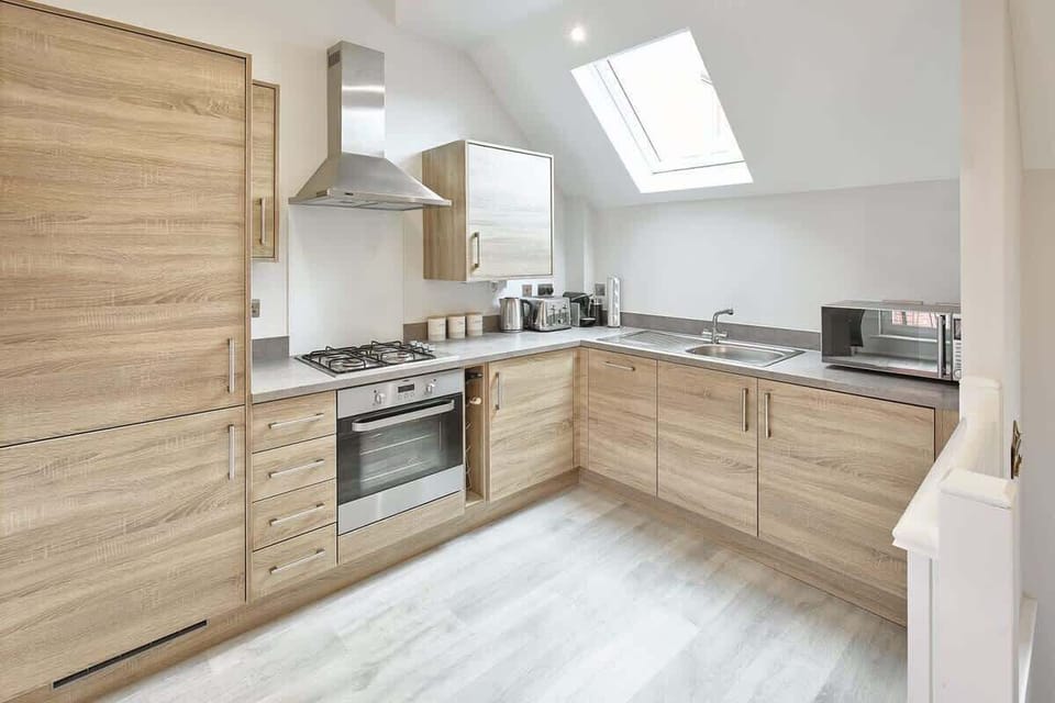 Mallard Cottage, Whitby - Host & Stay