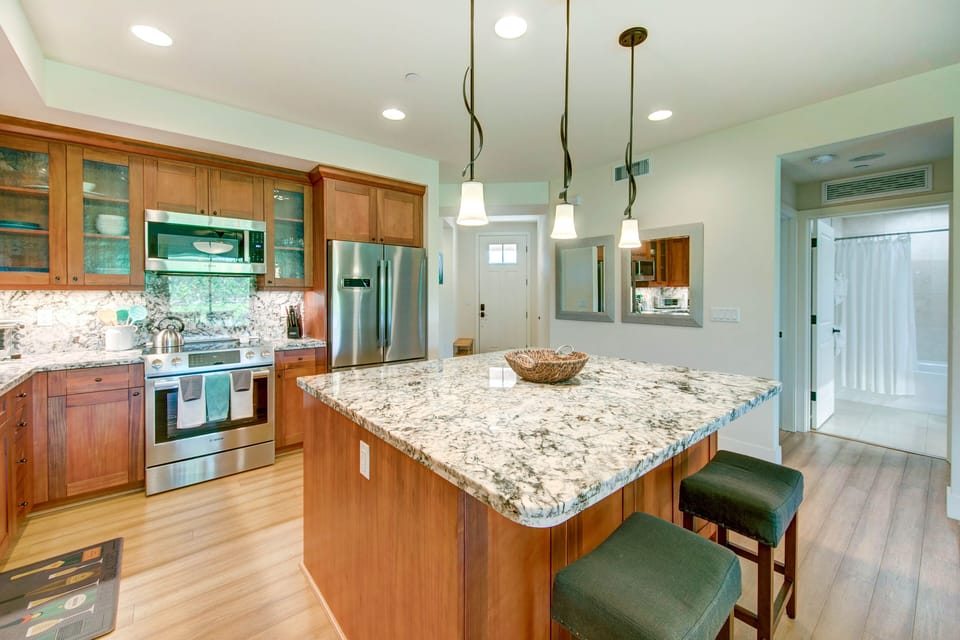 Tons of space for groceries~ gathering & good memories!