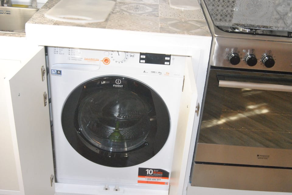 Apartment | Private kitchen | Fridge, oven, stovetop, electric kettle