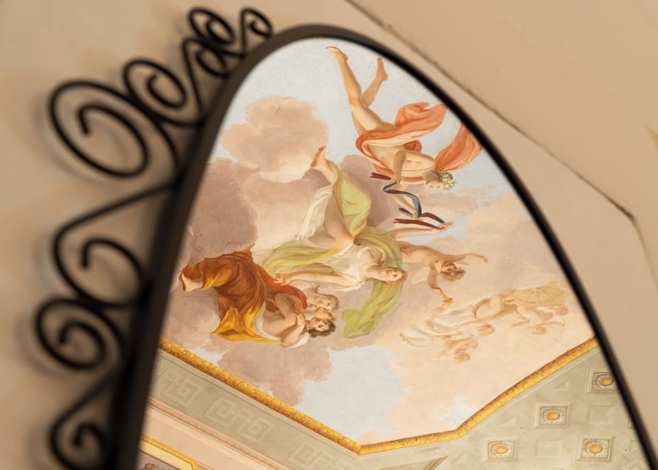 Furnishing detail