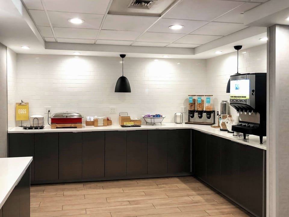 Free daily on-the-go breakfast