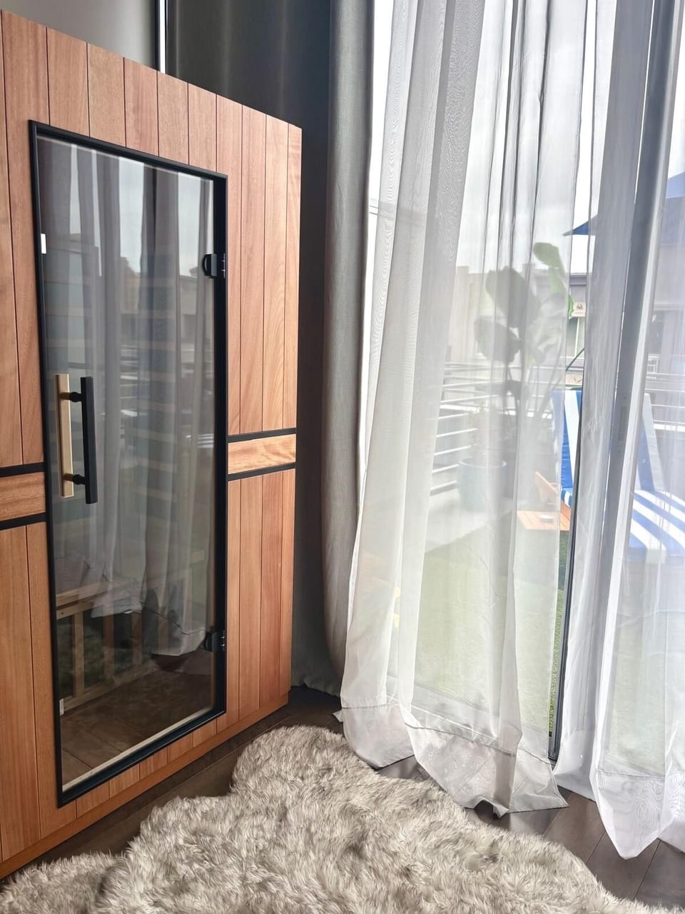 Indoor sauna