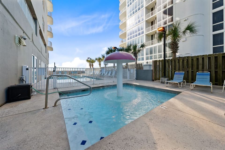 4 Island Royale Childrens Wading Pool