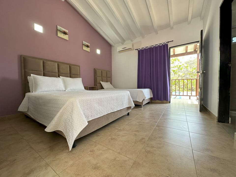 Standard Triple Room | Premium bedding, WiFi (free), bed sheets