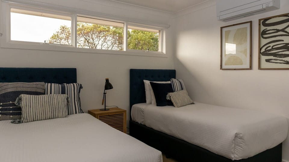 House, 3 Bedrooms | 3 bedrooms, iron/ironing board, bed sheets