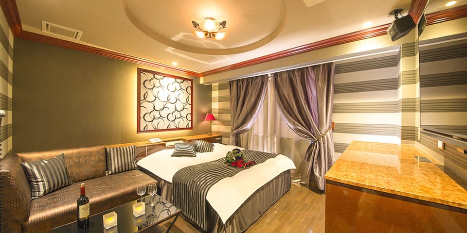 Standard Double Room | Down comforters, WiFi (free)