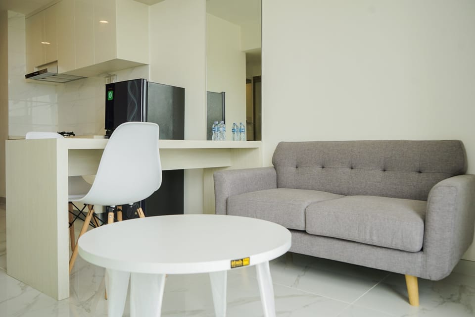 Room | Living room | TV