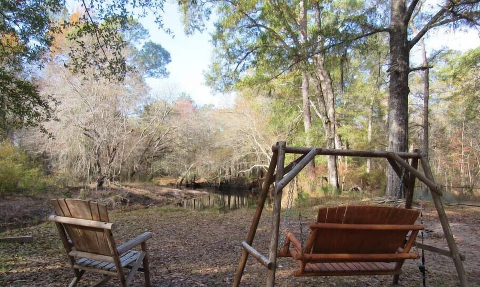 Relaxing riverview