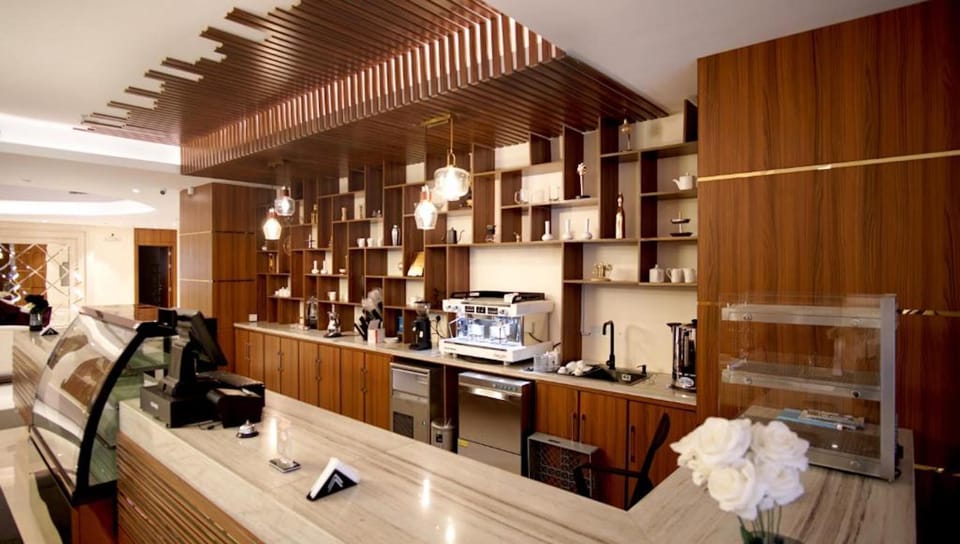 Coffee shop