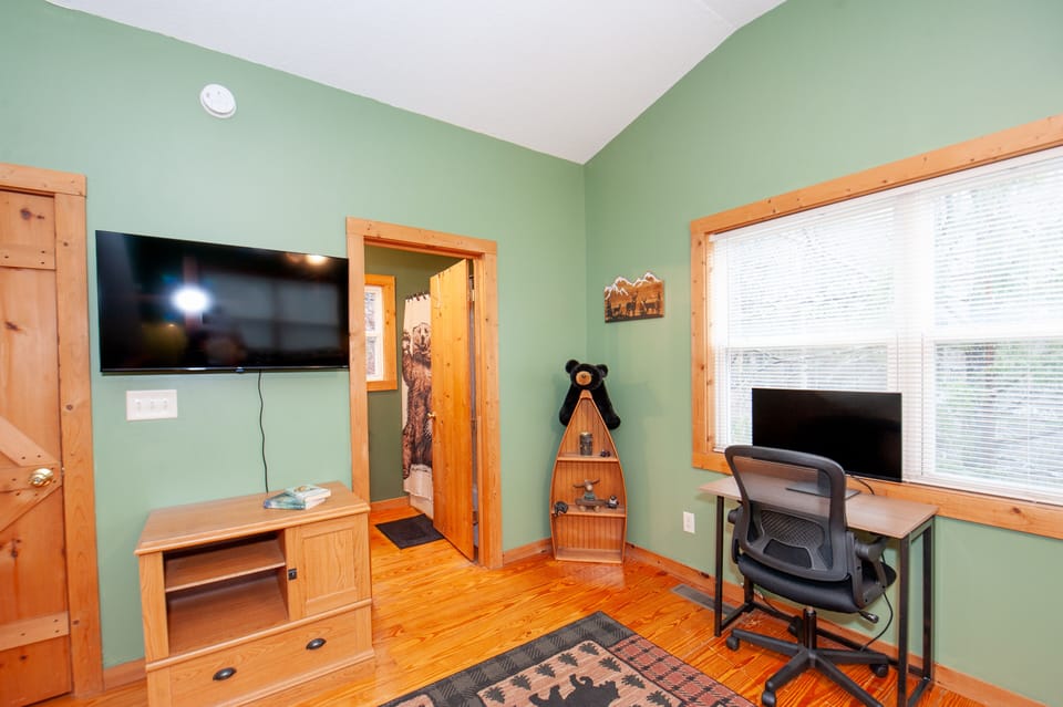 Workspace available upstairs in the loft bedroom.