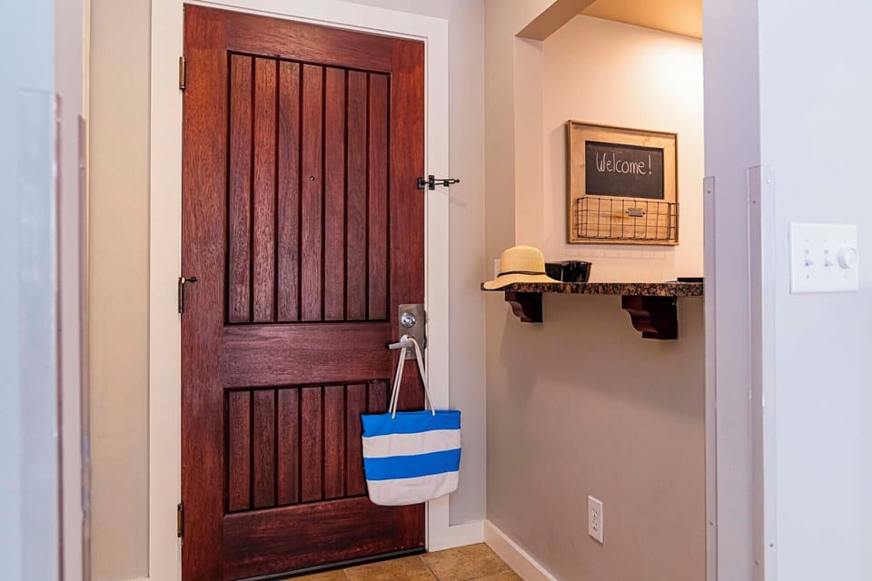 Entry Foyer