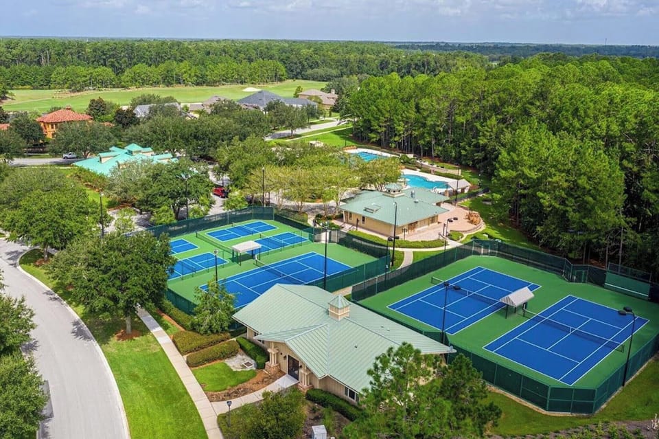 K&B Amenities Center