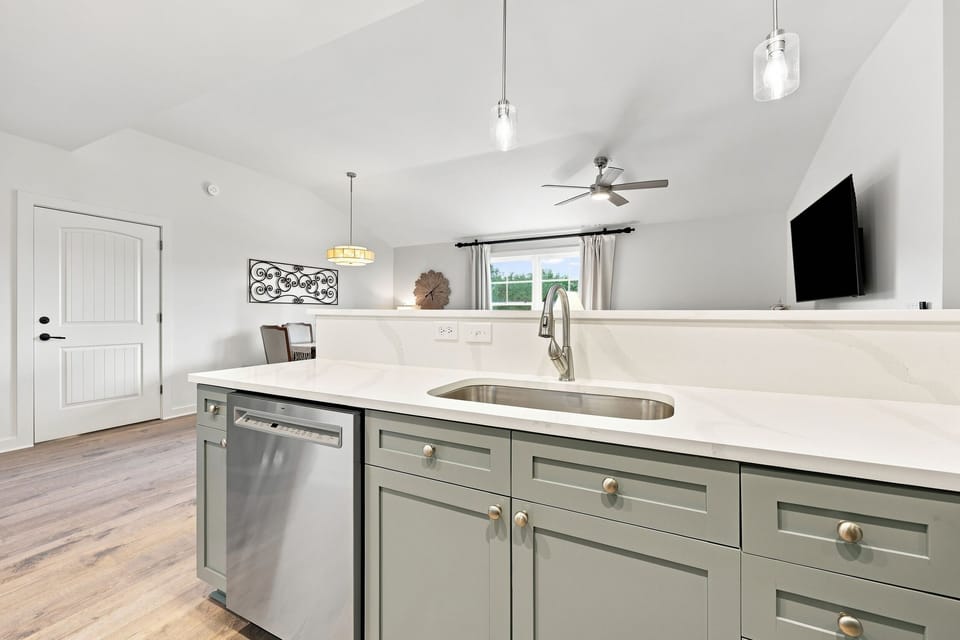 Full Kitchen