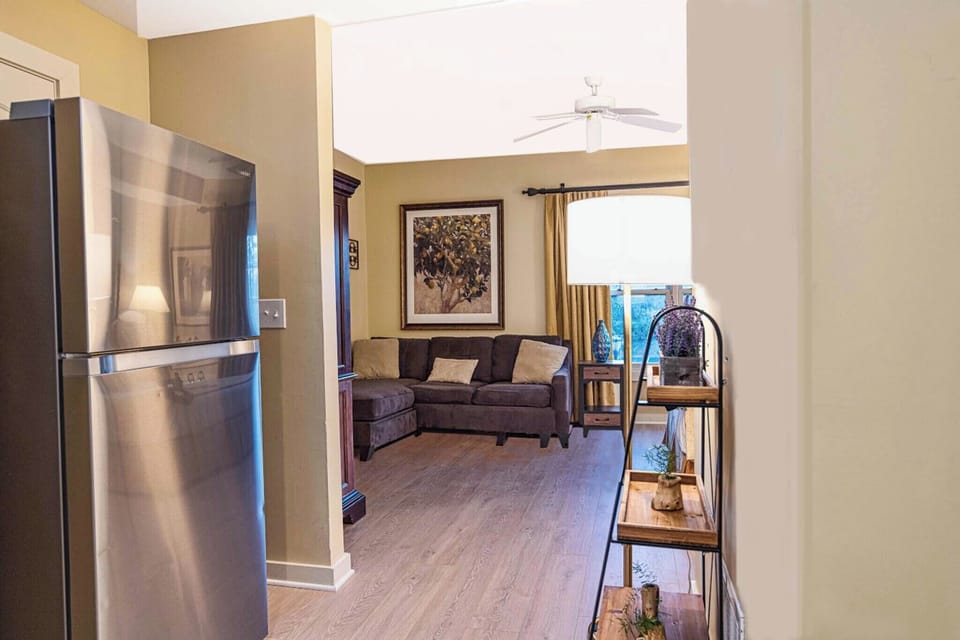 Entry to King Suite