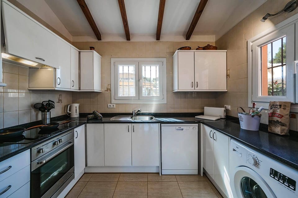 Villa Toscamar image