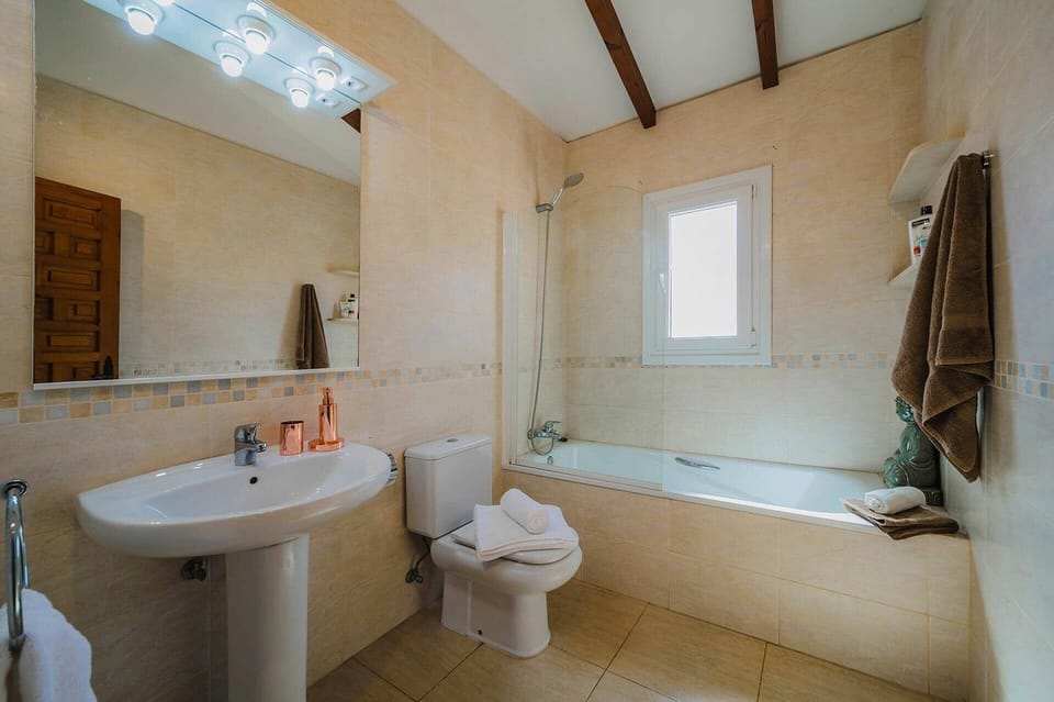 Villa Toscamar image