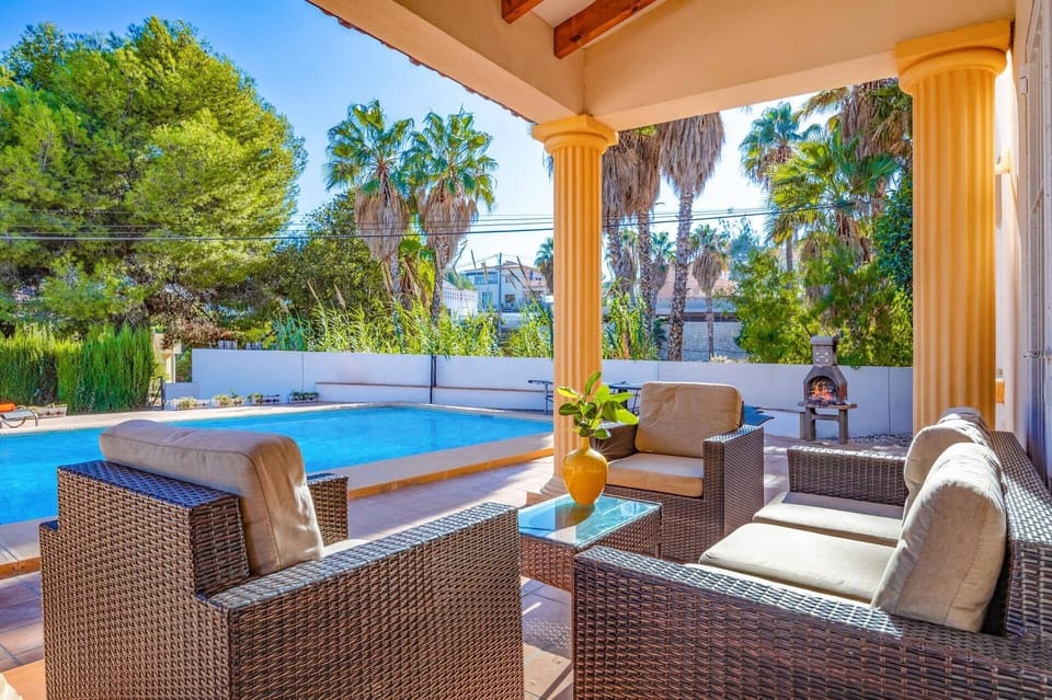Villa Belinda image