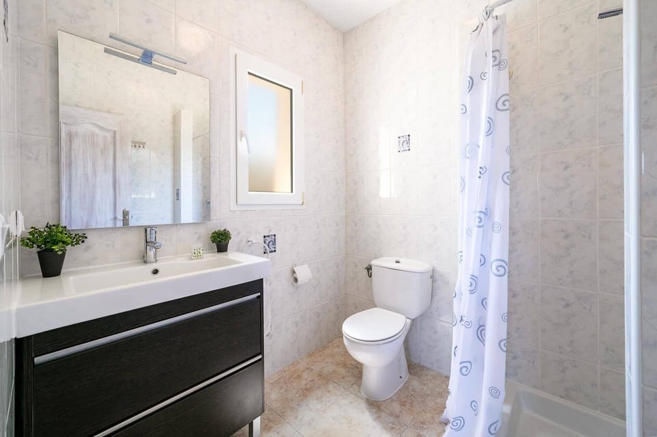 Villa Carolina Blanca image