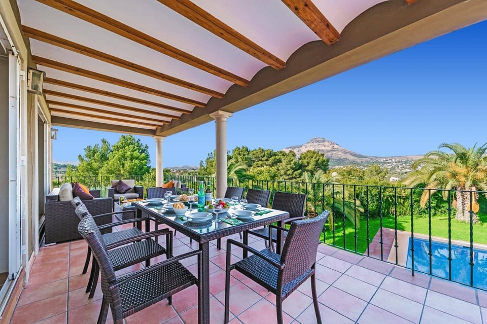 Villa Limones image