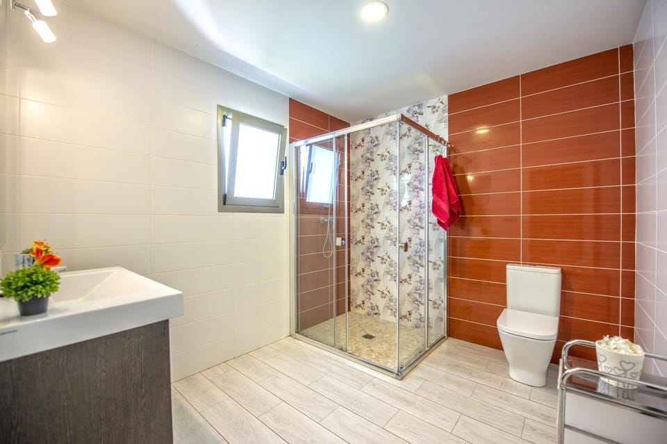 Villa Tosca image