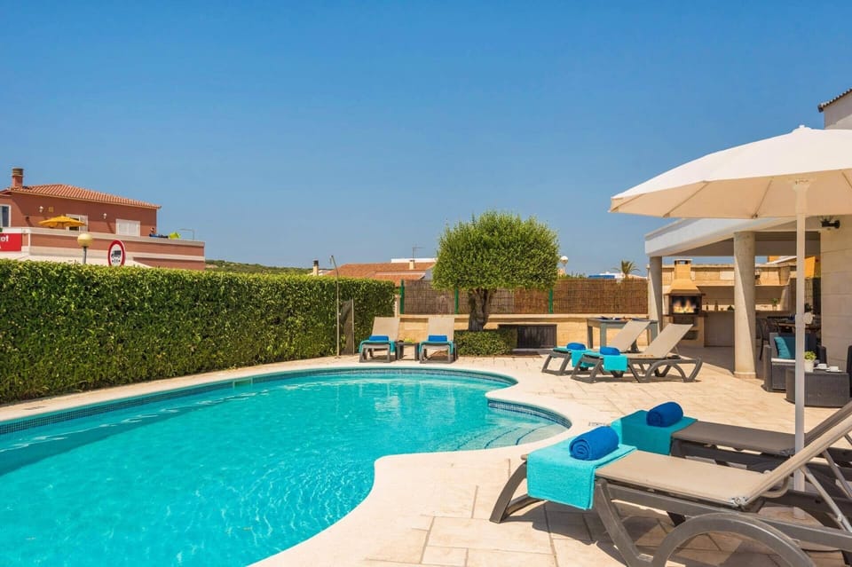 Villa Gris image