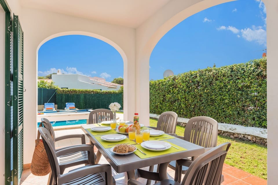 Villa Sol Blanc image
