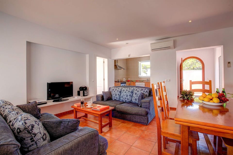 Villa Nereida image