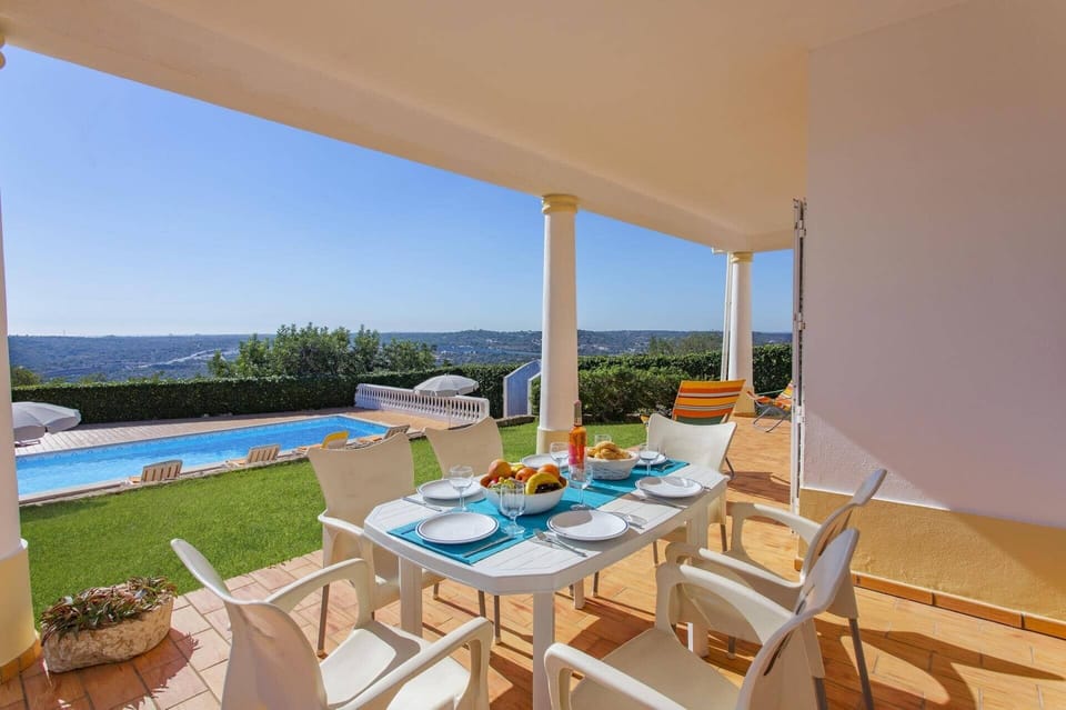 Villa Colina do Sol image