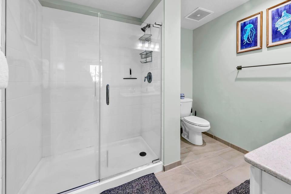 Master shower