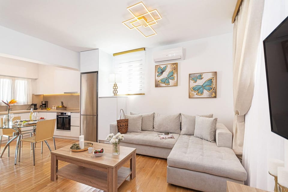 House, Smoking | 2 bedrooms