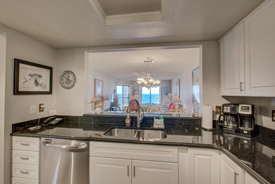 House | 2 bedrooms, iron/ironing board