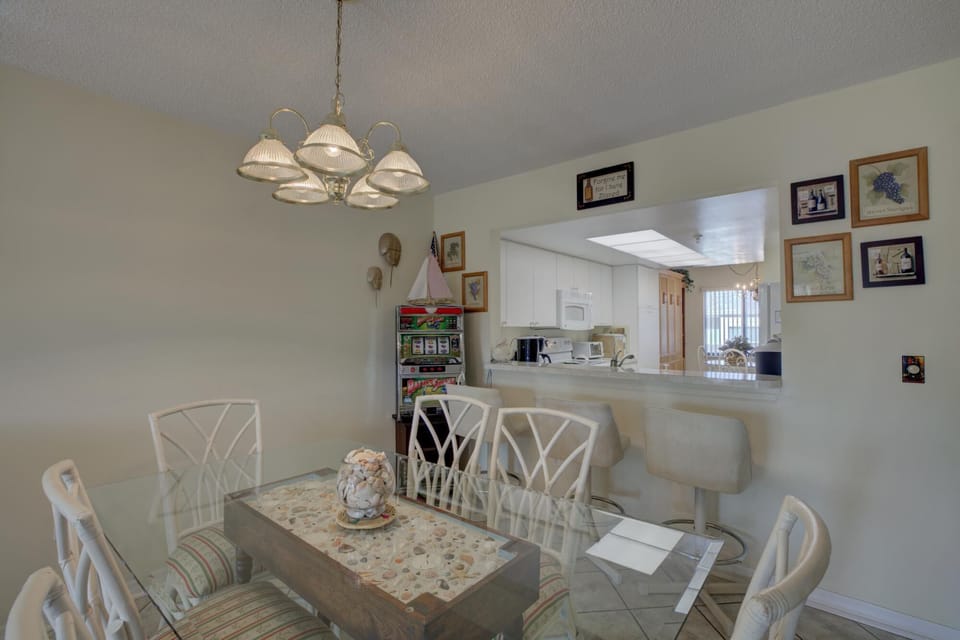 House | 2 bedrooms, iron/ironing board, WiFi