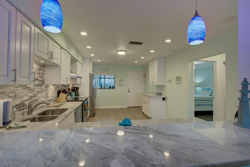 House | Private kitchen | Toaster, highchair, blender, paper towels