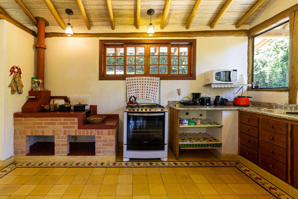 Family House | Private kitchen | Fridge, microwave, oven, stovetop