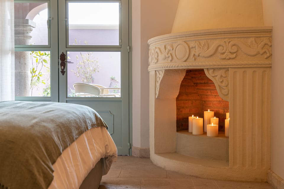 HOLT Magnificent 6BR Villa in Malanquin Golf Club Villa in San Miguel de Allende