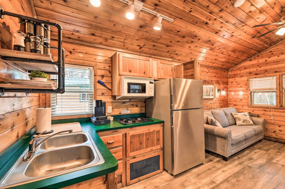 Kitchen | Well-Equipped