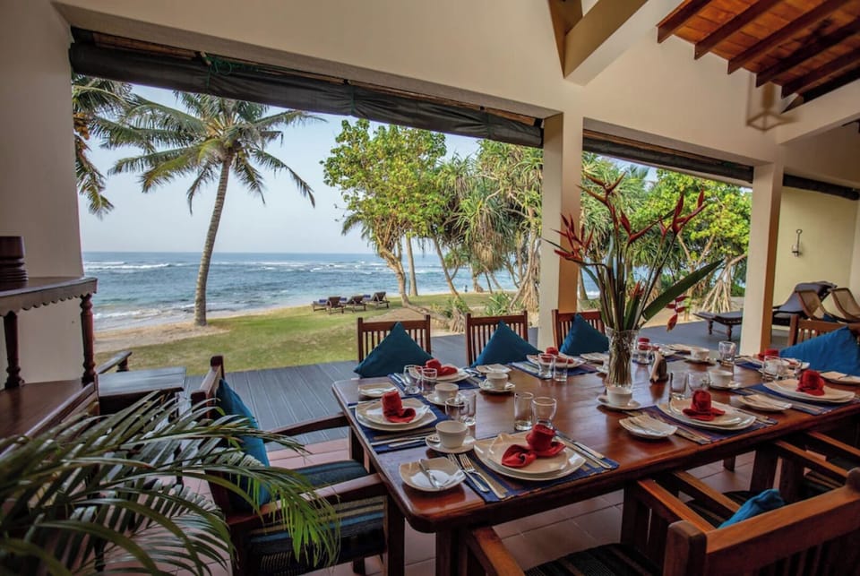 Meals served on the verandah
