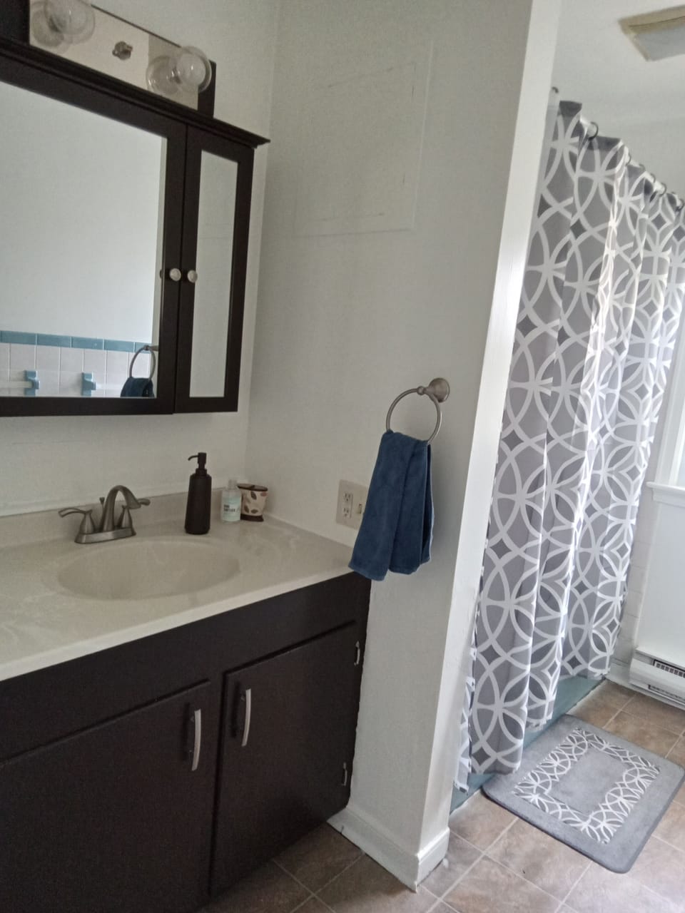 second floor bathroom 