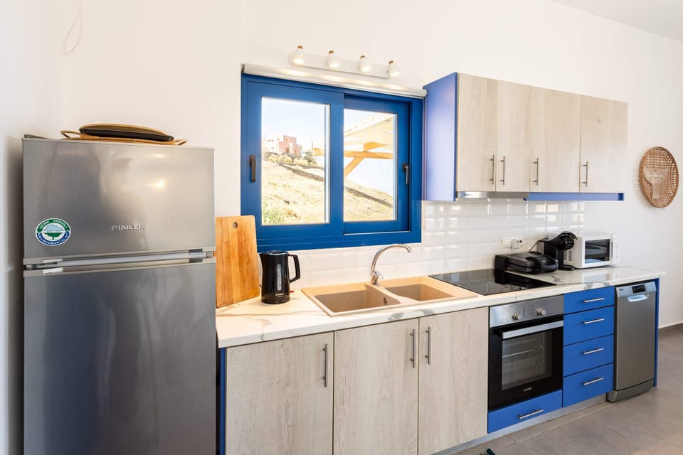 Prepare your favorite meals in our fully equipped kitchen