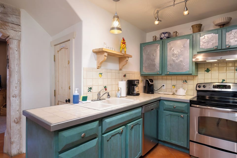 Condo (3 Bedrooms) | Property amenity