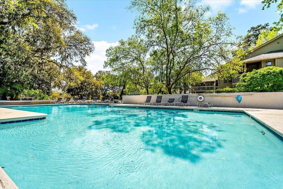 Condo (1 Bedroom) | Property amenity