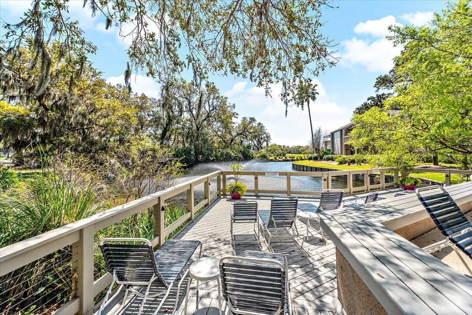 Condo (1 Bedroom) | Property amenity